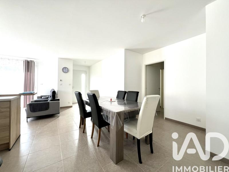 Maison - 96 m² - 5 pièces