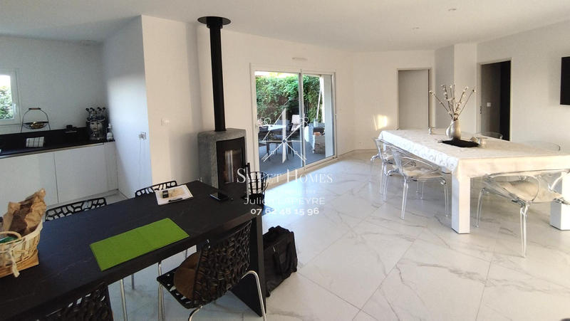 Maison - 114 m² - 5 pièces