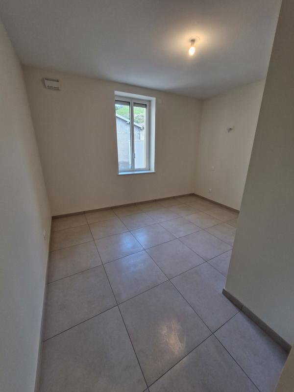 Appartement - 111 m² - 4 pièces