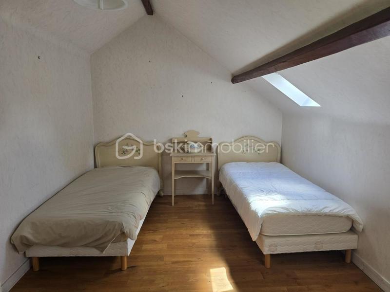 Corps de ferme - 224 m² - 9 pièces