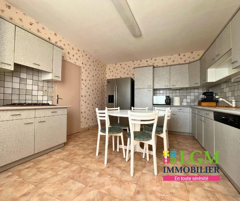 Maison - 95 m² - 3 pièces