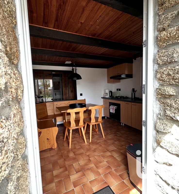 Maison - 105 m² - 5 pièces
