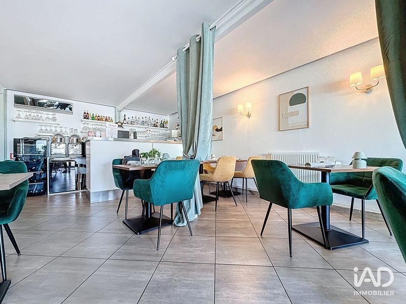 Local commercial - 128 m²