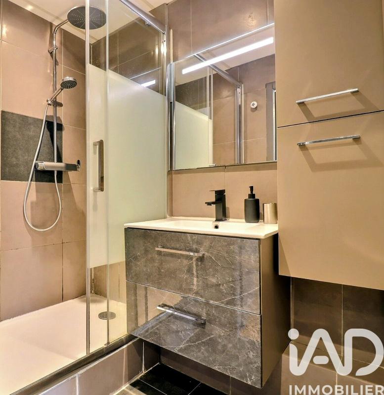 Studio - 24 m² - 1 pièce