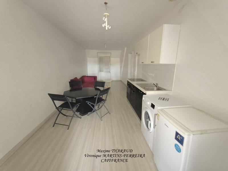 Local commercial - 240 m² - 11 pièces