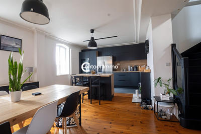 Appartement - 100 m² - 5 pièces