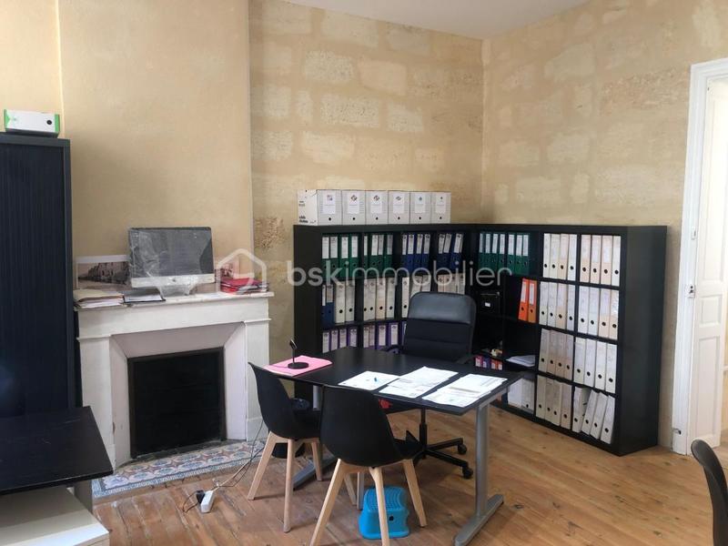 Immeuble - 476 m² - 24 pièces