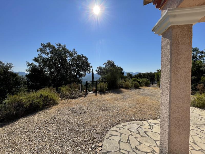 Villa - 60 m² - 4 pièces