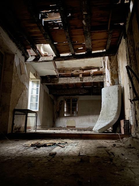 Maison - 120 m² - 2 pièces