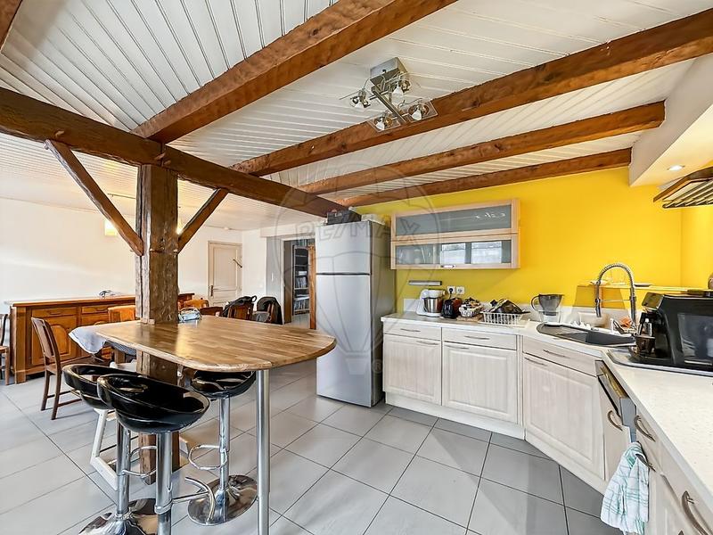 Maison - 161 m² - 5 pièces