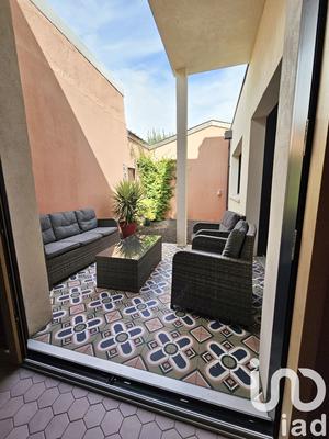 Maison - 200 m² - 7 pièces