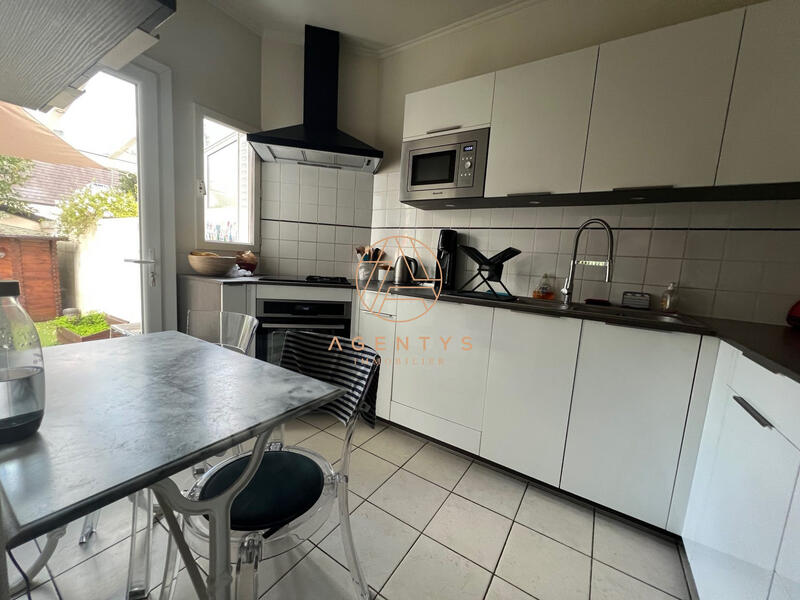 Maison ancienne - 102 m² - 6 pièces