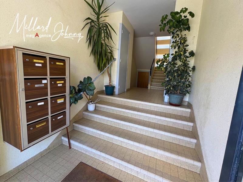 Immeuble - 1 011 m²