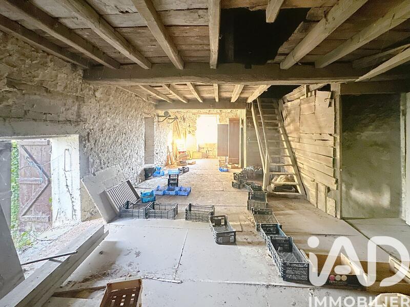 Appartement - 80 m² - 2 pièces