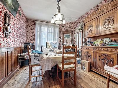 Maison - 95 m² - 5 pièces