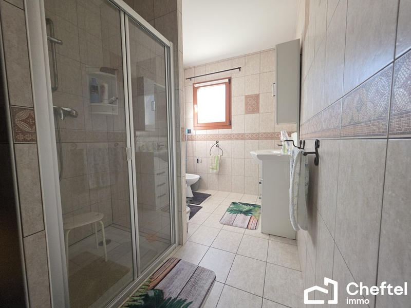 Maison - 197 m² - 6 pièces