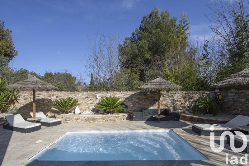 Maison - 226 m² - 8 pièces