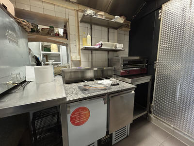 Fonds de commerce - Local commercial - 114 m²