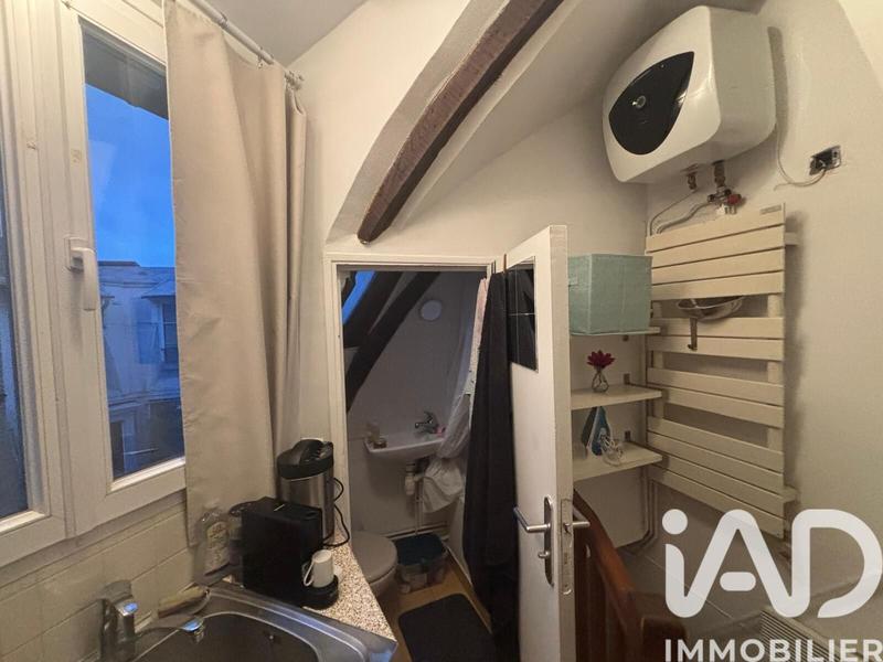 Studio - 9 m² - 1 pièce