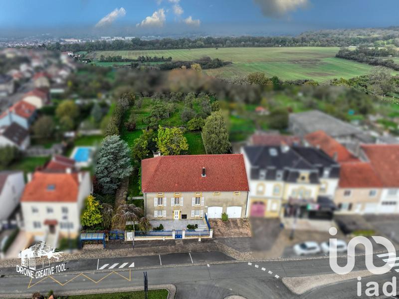 Maison - 290 m² - 10 pièces