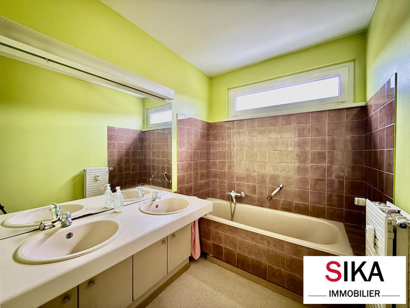 Duplex - 109 m² - 6 pièces