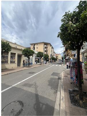 Fonds de commerce - Local commercial - 60 m²