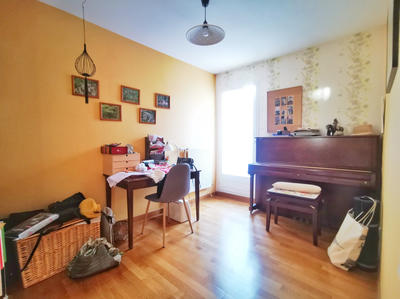 Maison - 105 m² - 6 pièces