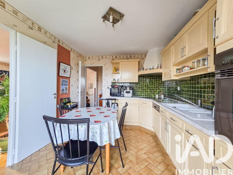 Maison - 104 m² - 6 pièces