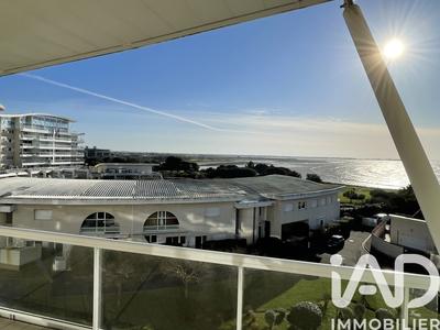 Appartement - 84 m² - 3 pièces