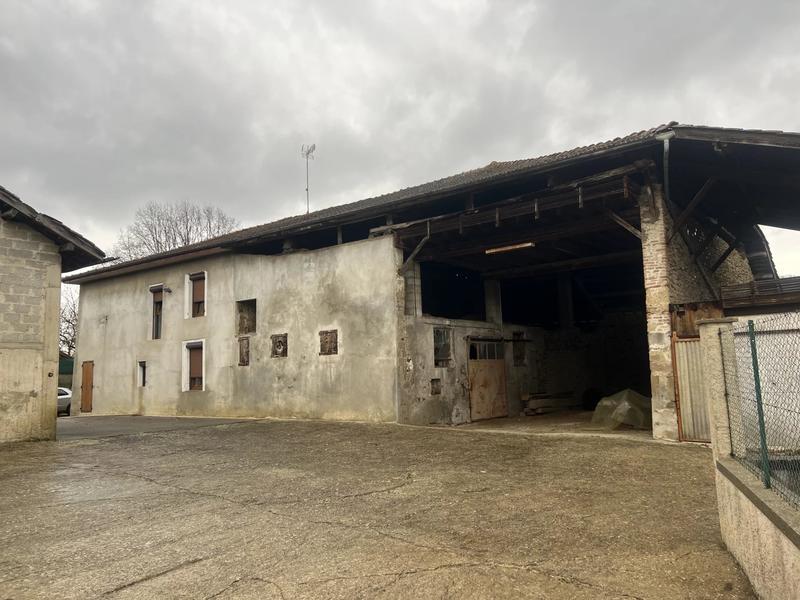 Maison - 170 m² - 8 pièces