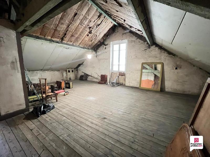 Maison - 162 m² - 7 pièces