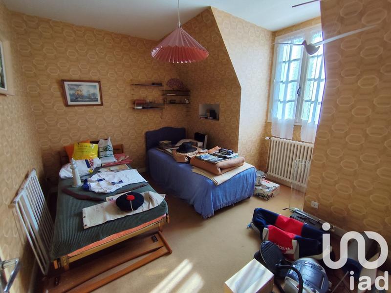 Maison - 140 m² - 8 pièces