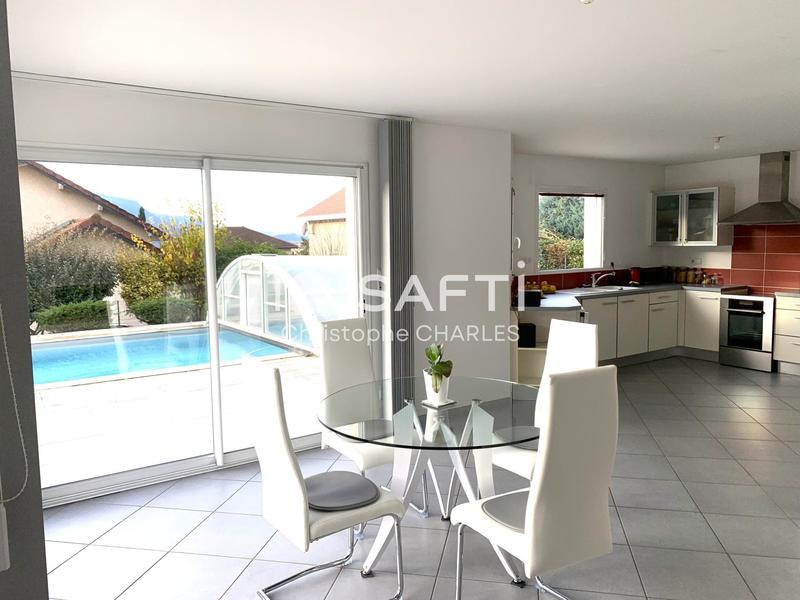 Maison - 120 m² - 5 pièces