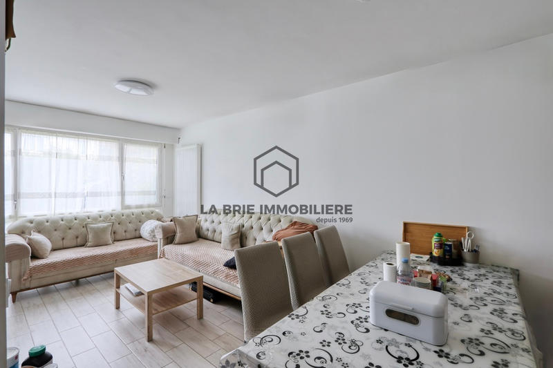 Maison - 92 m² - 5 pièces