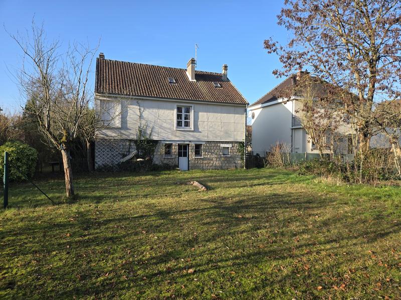 Maison - 144 m² - 7 pièces