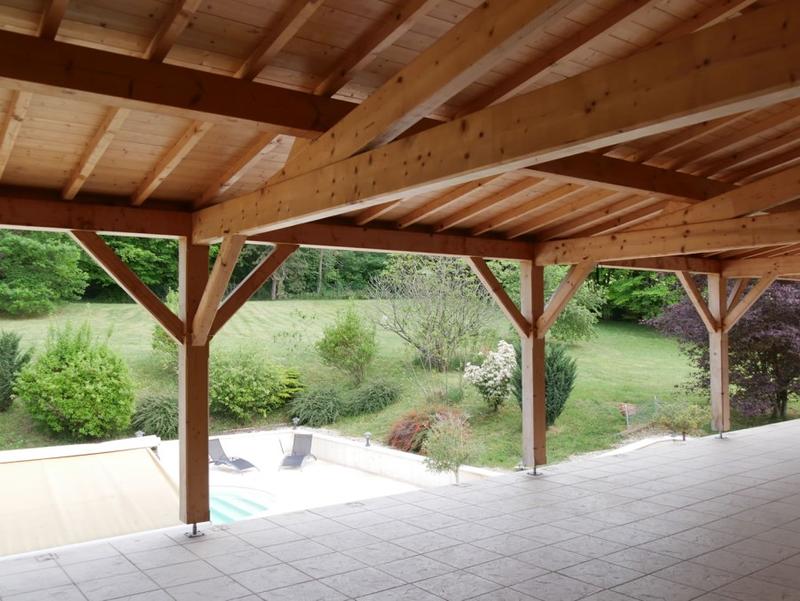 Maison - 303 m² - 11 pièces