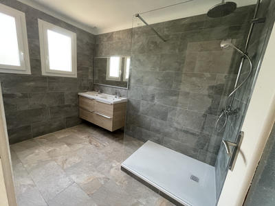 Maison - 125 m² - 8 pièces