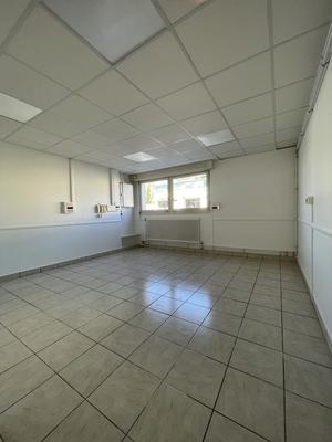 Local commercial - 250 m²