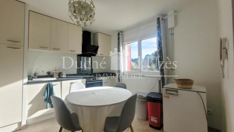 Maison - 195 m² - 9 pièces