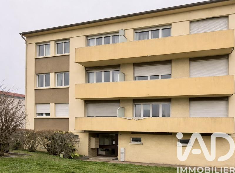Appartement - 77 m² - 3 pièces