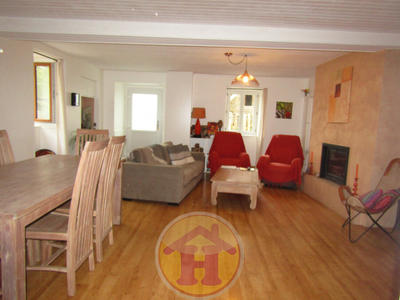 Maison - 126 m² - 6 pièces