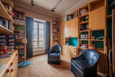 Appartement - 150 m² - 5 pièces