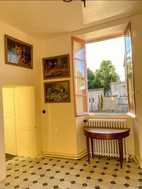 Maison - 350 m² - 8 pièces