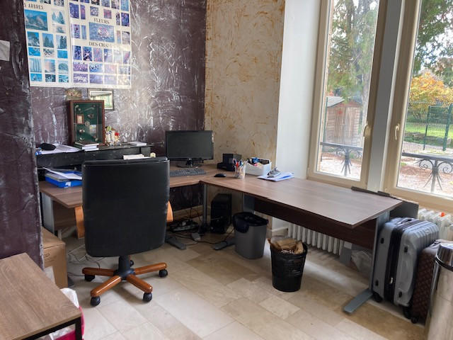 Maison - 300 m² - 10 pièces