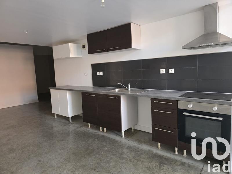 Loft - 145 m² - 4 pièces