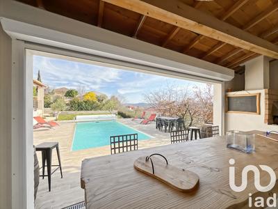 Maison - 128 m² - 6 pièces