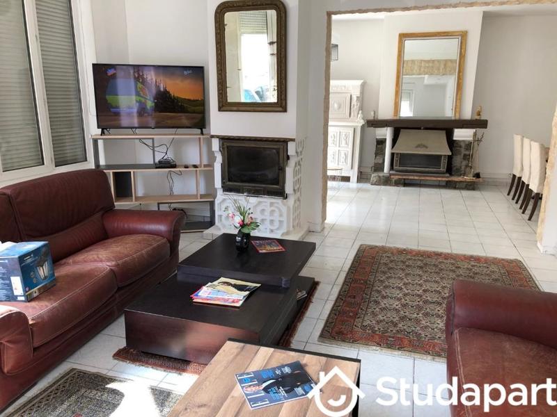 Chambre - 15 m² - 1 pièce