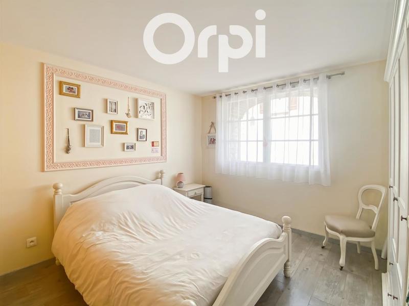 Appartement - 98 m² - 5 pièces