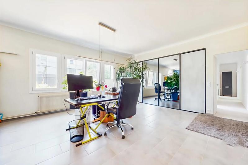 Maison - 321 m² - 9 pièces