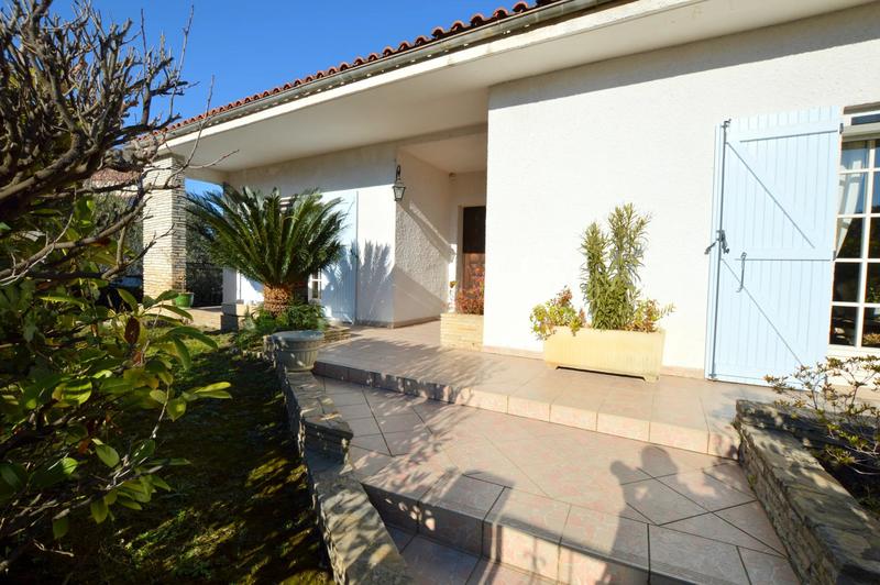 Maison - 170 m² - 6 pièces